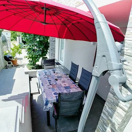 Appartement Pula Pula